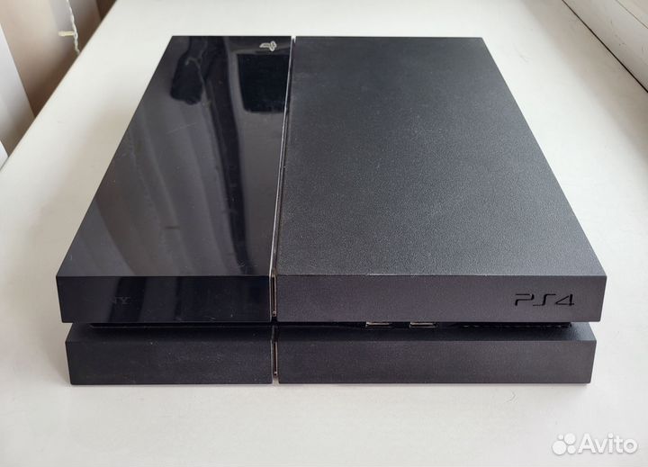 Sony PlayStation 4