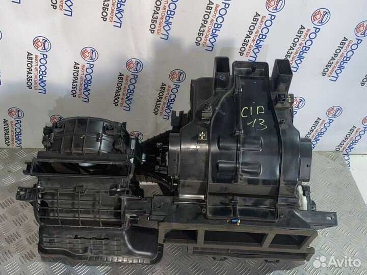 Корпус отопителя Kia Ceed