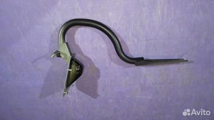 Петля багажника левая BMW 5-серия E60/E61