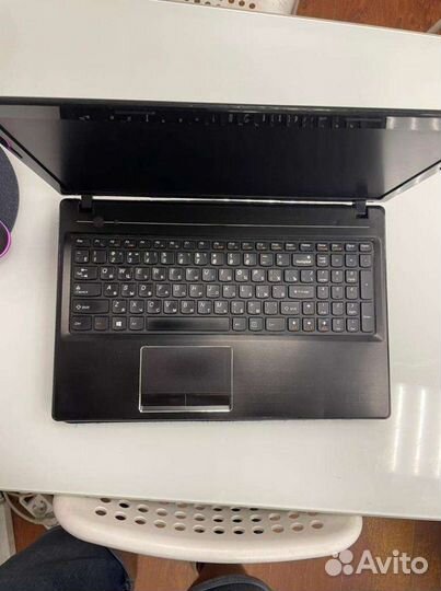 Игровой Ноутбук Lenovo G580 c geforce 710m, 2.4ghz