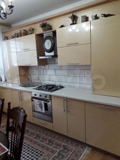 2-к. квартира, 68 м², 2/3 эт.