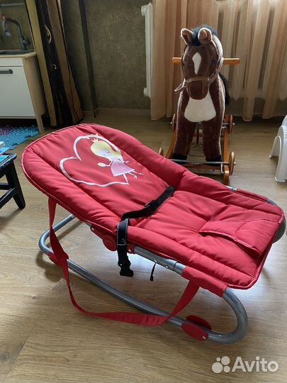 Шезлонг детский