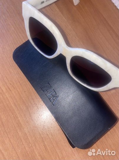 Солнцезащитные очки женские zara