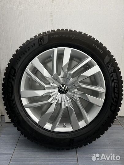 Новые.Оригинал.Volkswagen Touareg NEW 255/55r19