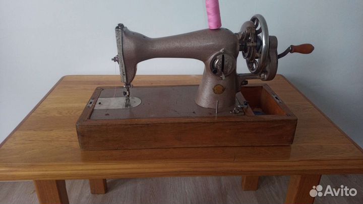 Швейная машина Подольск