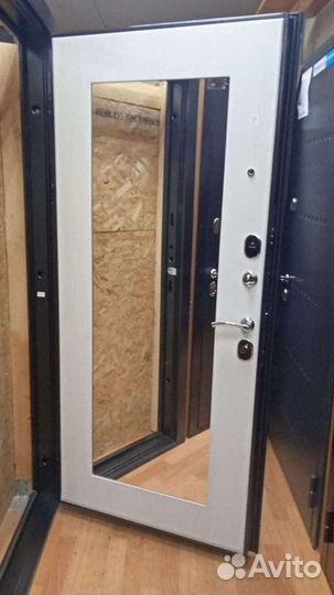 Дверь входная зеркало 10см