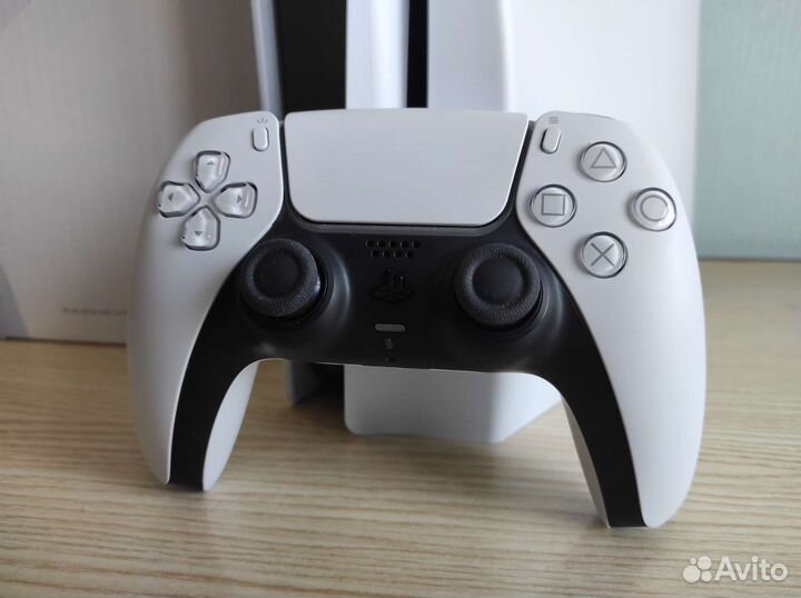 Sony playstation 5 1200A в Идеале 10из10