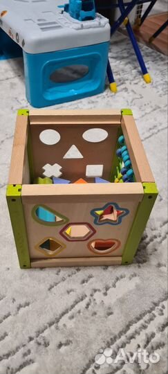 Развиваюший кубик деревянный