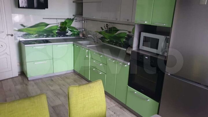 3-к. квартира, 96 м², 2/5 эт.