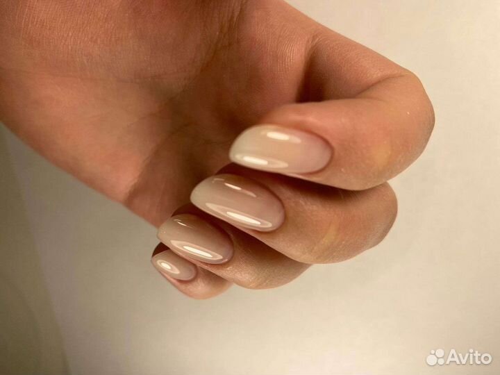 Маникюр педикюр