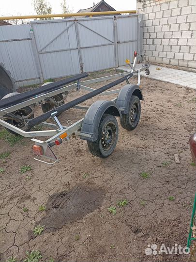 Прицеп легковой двухосный бу