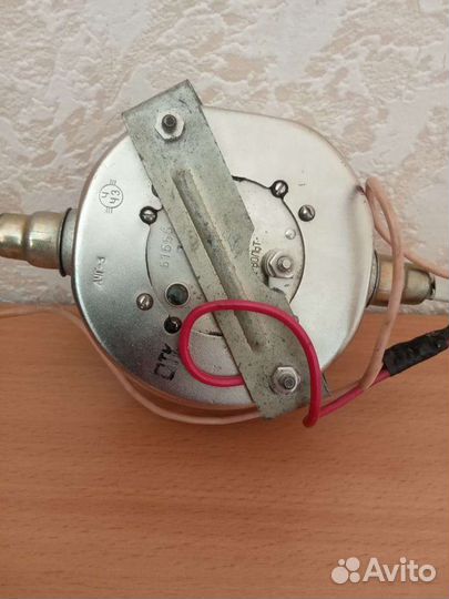 Автомобильные часы СССР