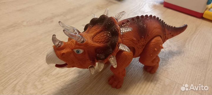 Игрушка робот динозавр