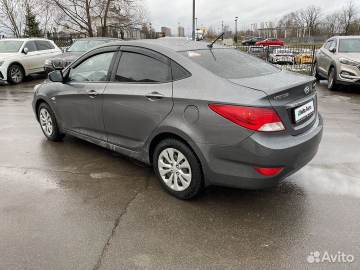 Hyundai Solaris 1.6 AT, 2012, 187 000 км