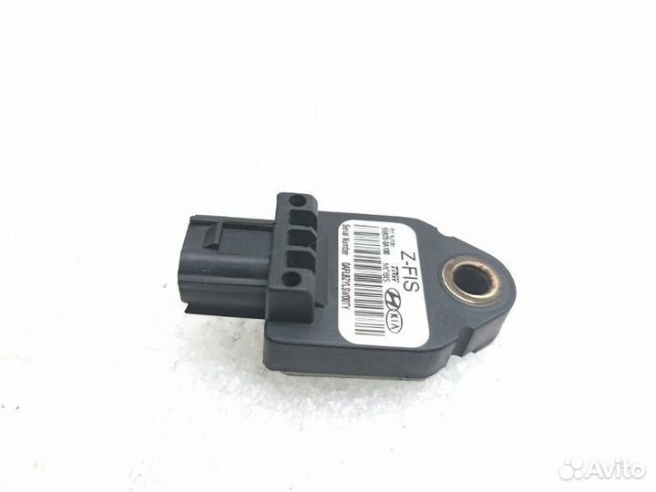 Датчик удара Hyundai Sonata YF 2.4 2012