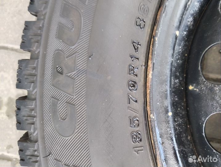 Bridgestone Ice Cruiser 7000 185/70 R14