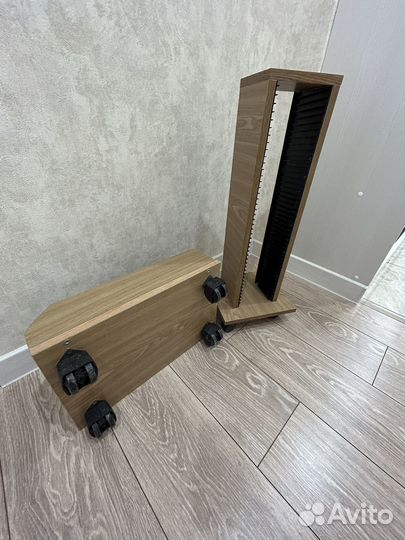 Подставка для дисков