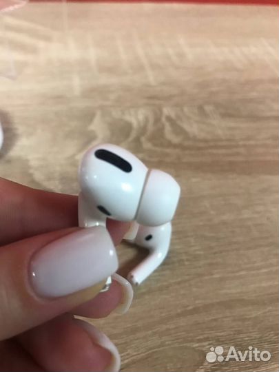 Наушники Airpods Pro A2083