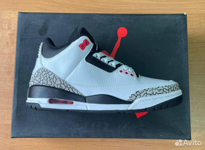 Кроссовки Nike Air Jordan 3