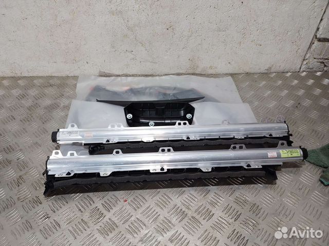 Шторка окна Toyota Alphard 3