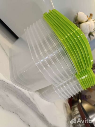 Набор контейнеров 0.75-7 шт, 1л-8 шт