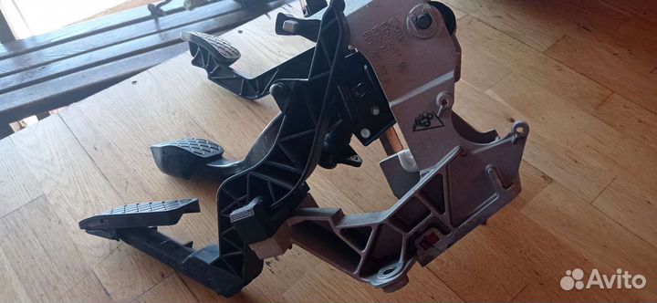 Педальный узел ауди а4 б5