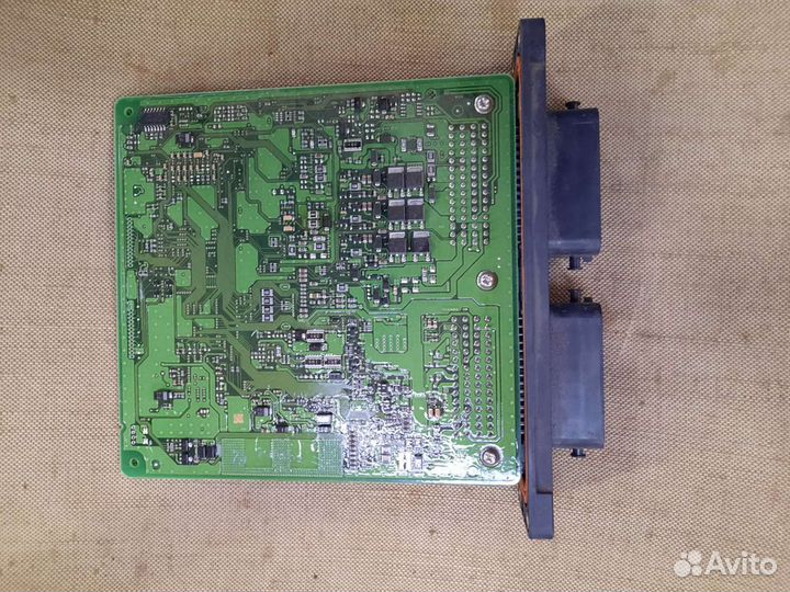 Mazda 3BK 3BL 1,6 2,0 блок управления двигателем