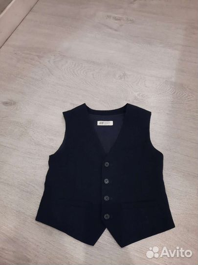 Жилет HM рост 134 синий