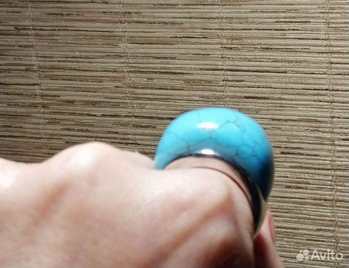 Кольцо массивное с бирюзой
