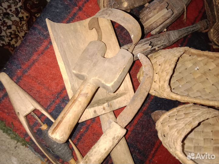 Старинное веретено прялка