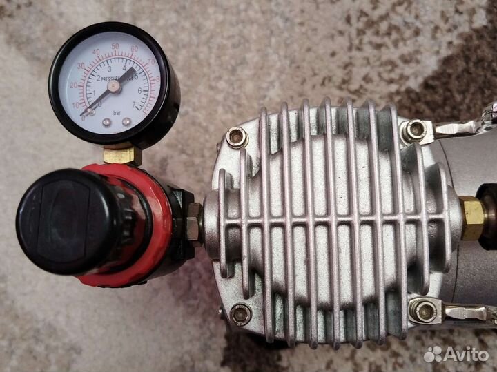 Аэрограф с компрессором