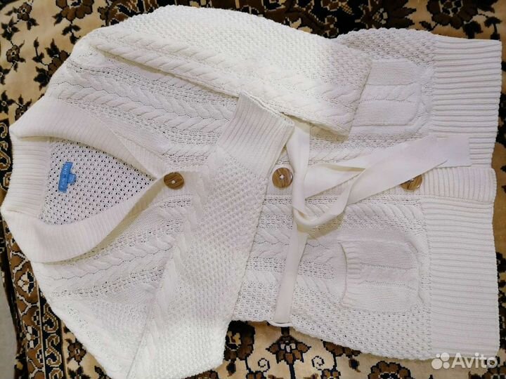 Кардиган. Рост 140-146. В отличном состоянии