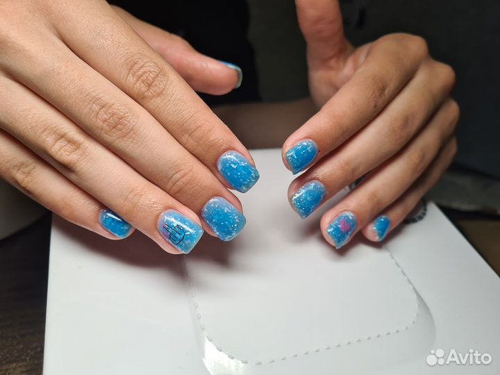 Маникюр на дому