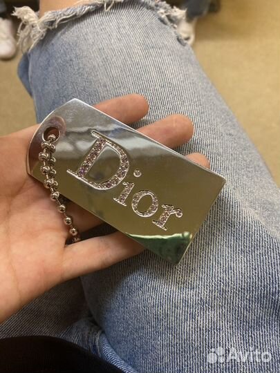 Брелок dior