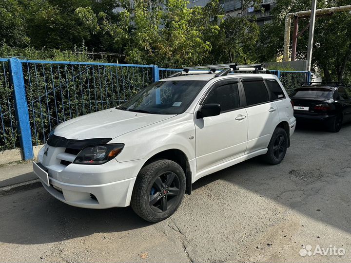 Mitsubishi Outlander 2.4 AT, 2003, 348 000 км