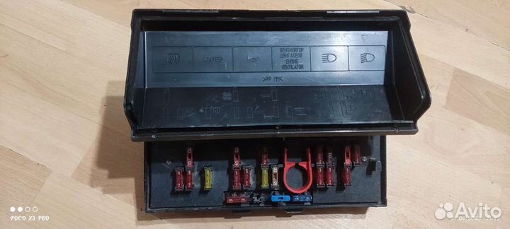 Блок предохранителей ваз 2107(карбюратор)