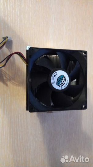 Кулер на процессор Cooler master