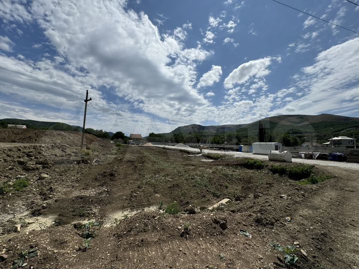 2-к. квартира, 67,1 м², 2/4 эт.