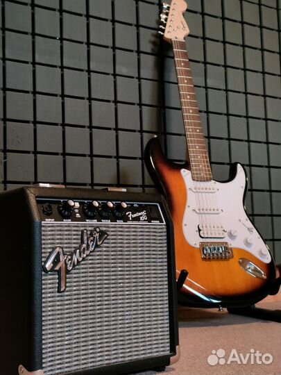 Fender squier bullet strat + комбик