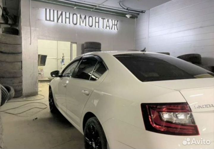 Triangle PL01 225/55 R18