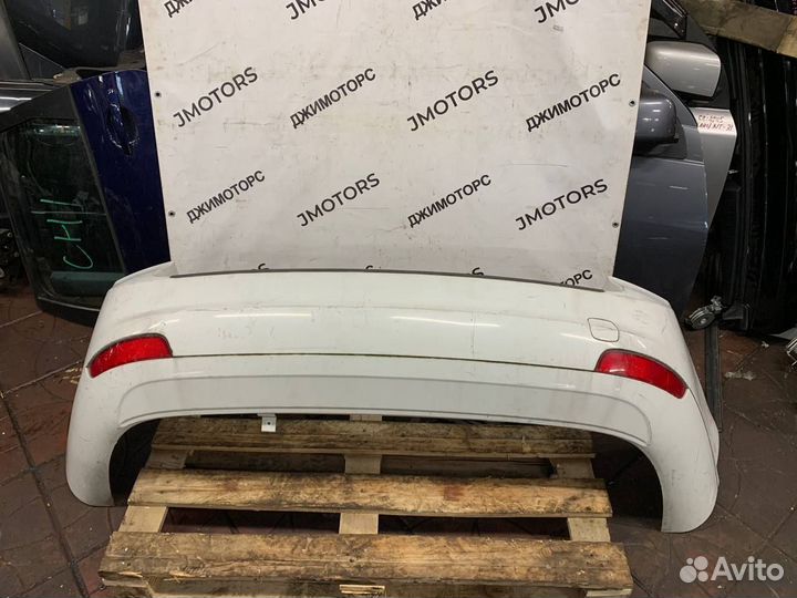 Бампер задний Volvo V50 универсал Вольво V50