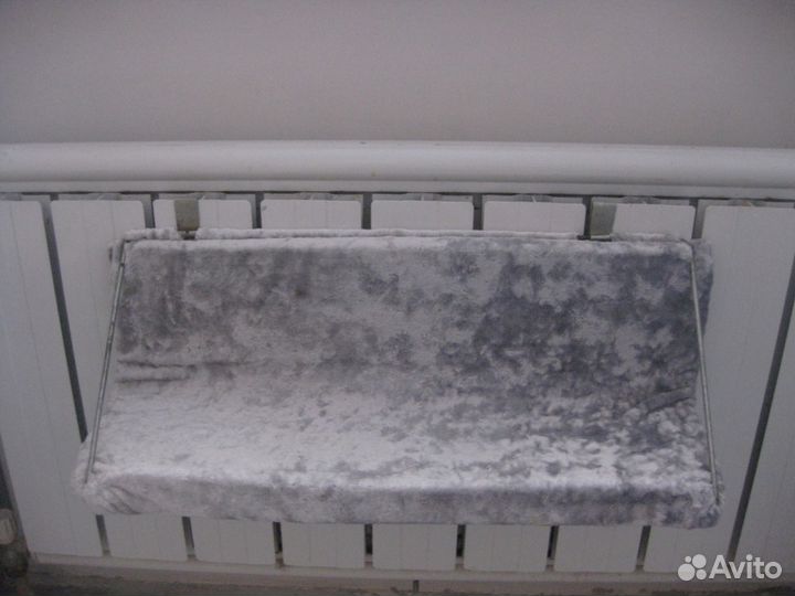 Лежанка на батарею