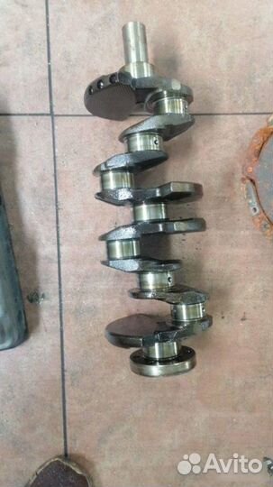 Коленвал Peugeot 206