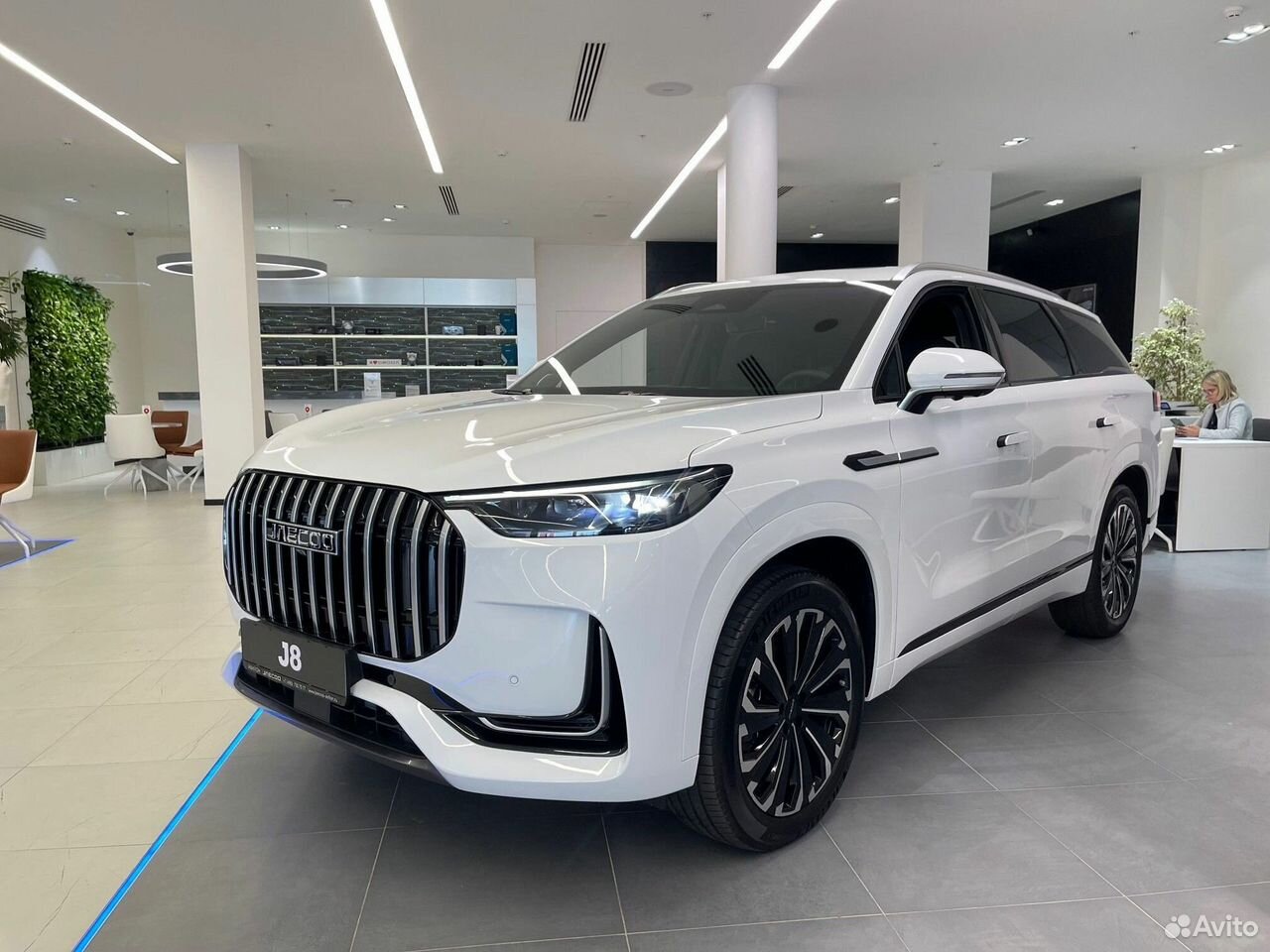 JAECOO J8 2.0 AMT, 2026