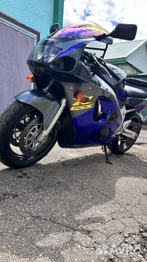 Suzuki GSX-R 600