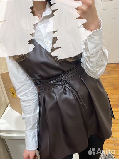 Кожаная безрукавка