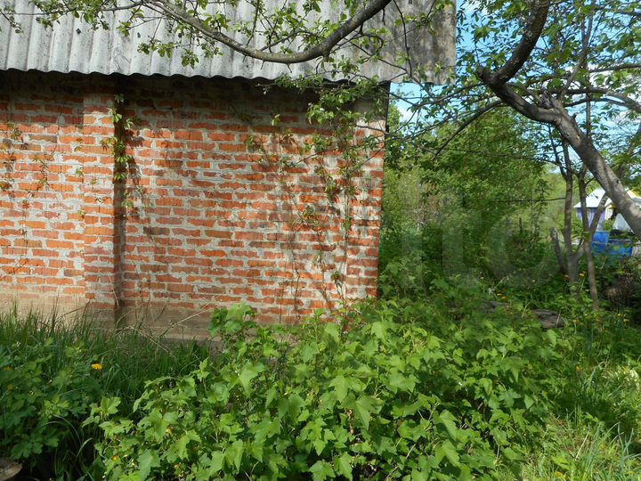 Дача 20 м² на участке 6 сот.