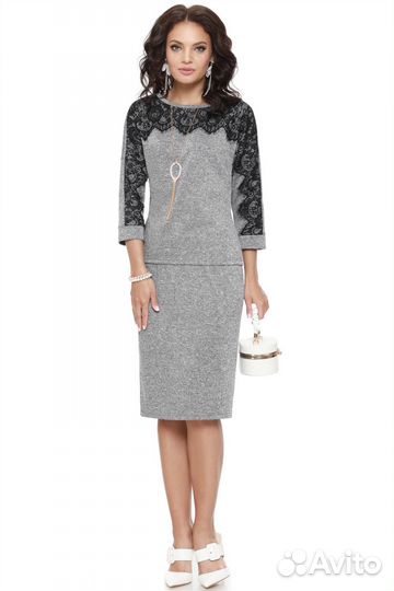 Костюм женский новый 48-50