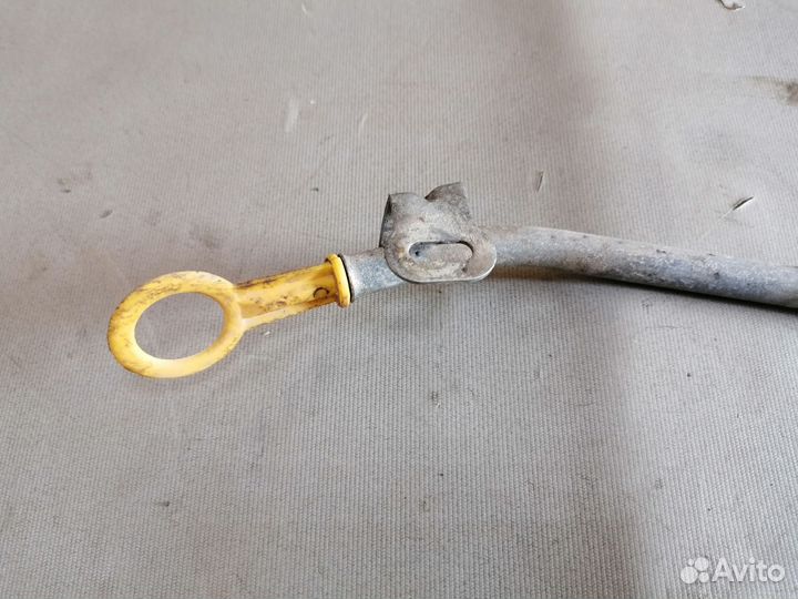 Щуп масляный с направляющей Renault Logan 1.4 K7J