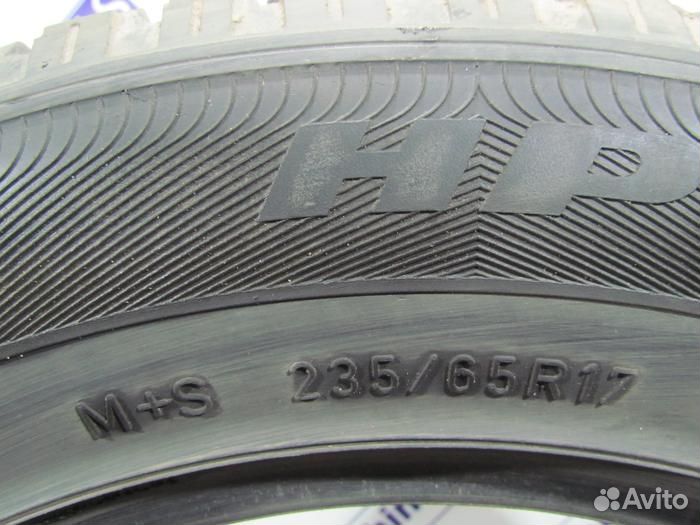 Goodyear Wrangler HP All Weather 235/65 R17 81H